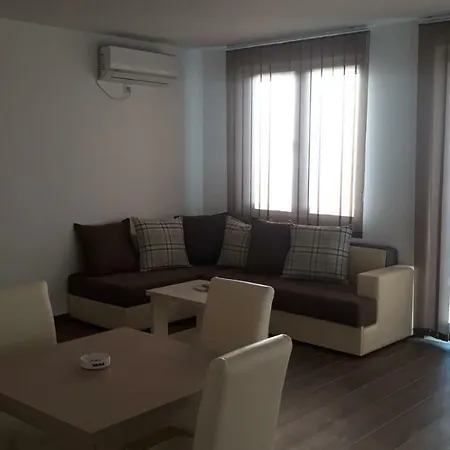 Lux Perazic * Podgorica